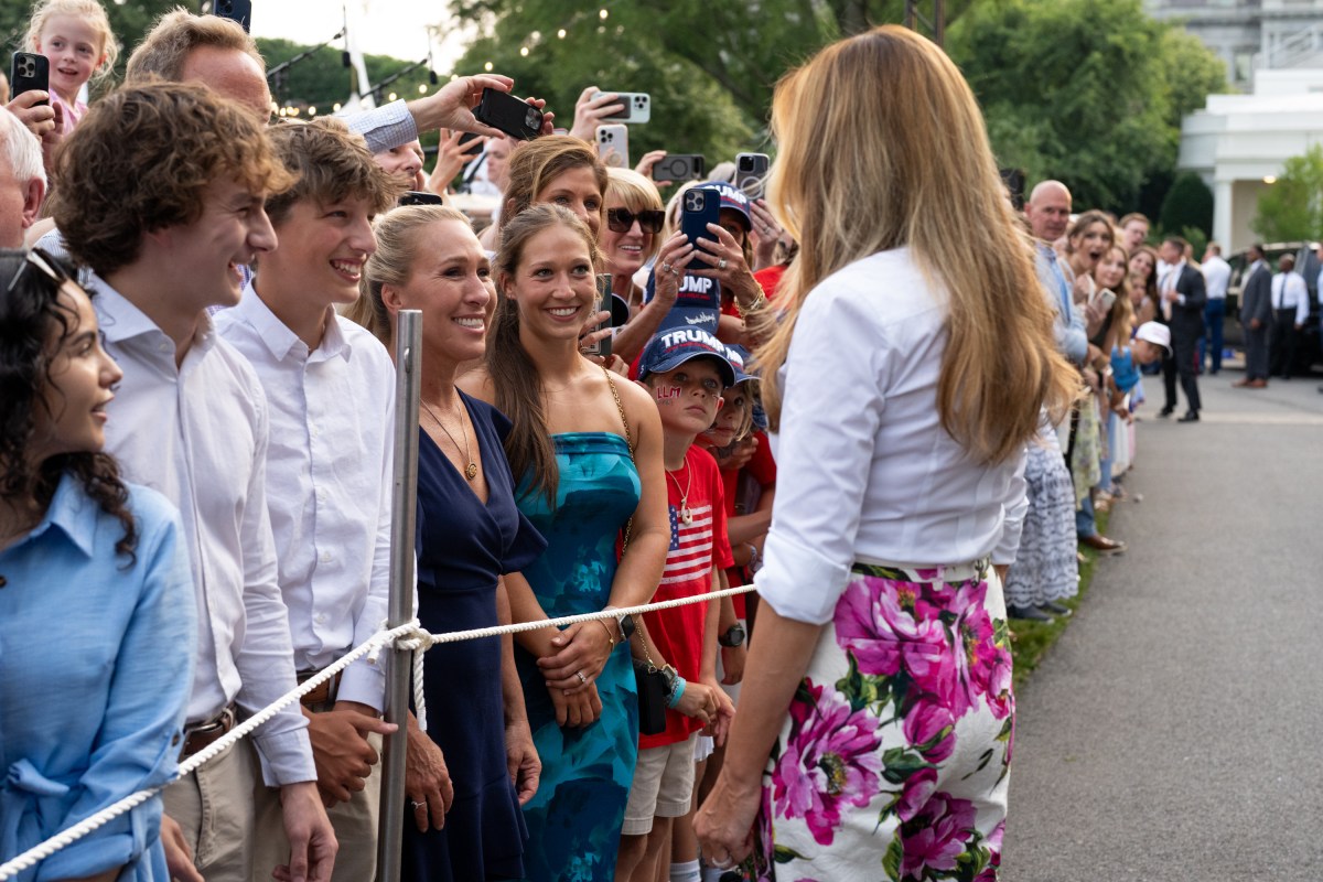 President Donald Trump and First Lady Melania Trump greet guests along the rope line at the Congressional Picnic, Thursday, June 12, 2025, on the South Lawn of the White House.(Official White House Photo by Andrea Hanks)