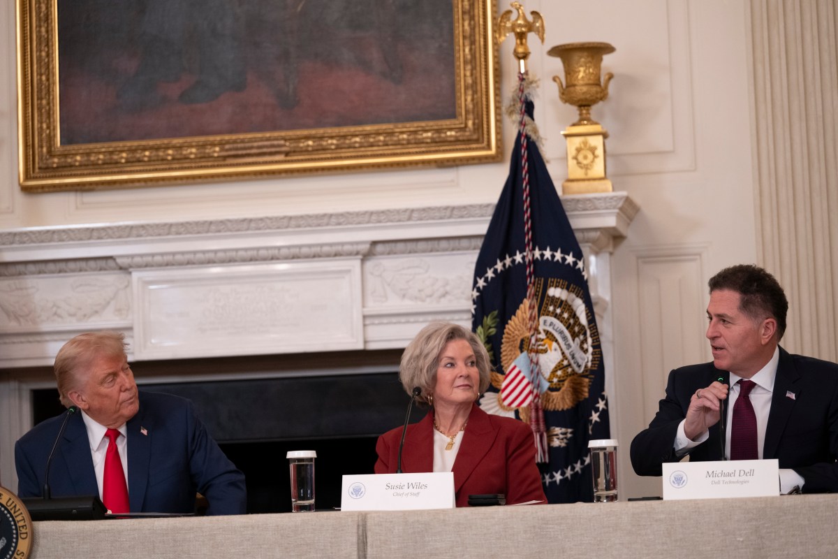 President Donald Trump participates in the Invest America Roundtable in the State Dining Room of the White House, Monday, June 9, 2025. (Official White House Photo by Joyce N. Boghosian)