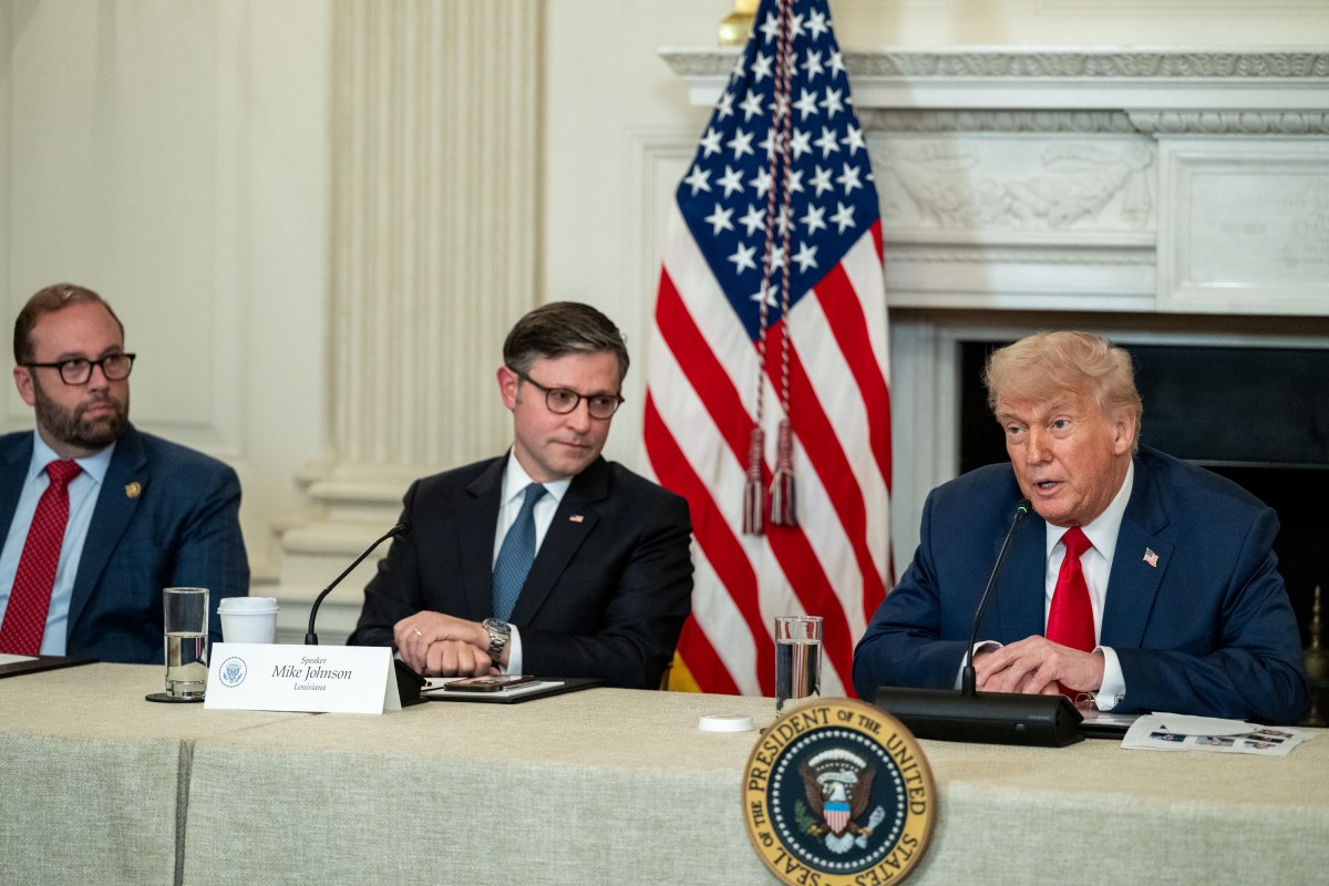 President Donald Trump participates in the Invest America Roundtable in the State Dining Room of the White House, Monday, June 9, 2025. (Official White House Photo by Joyce N. Boghosian)
