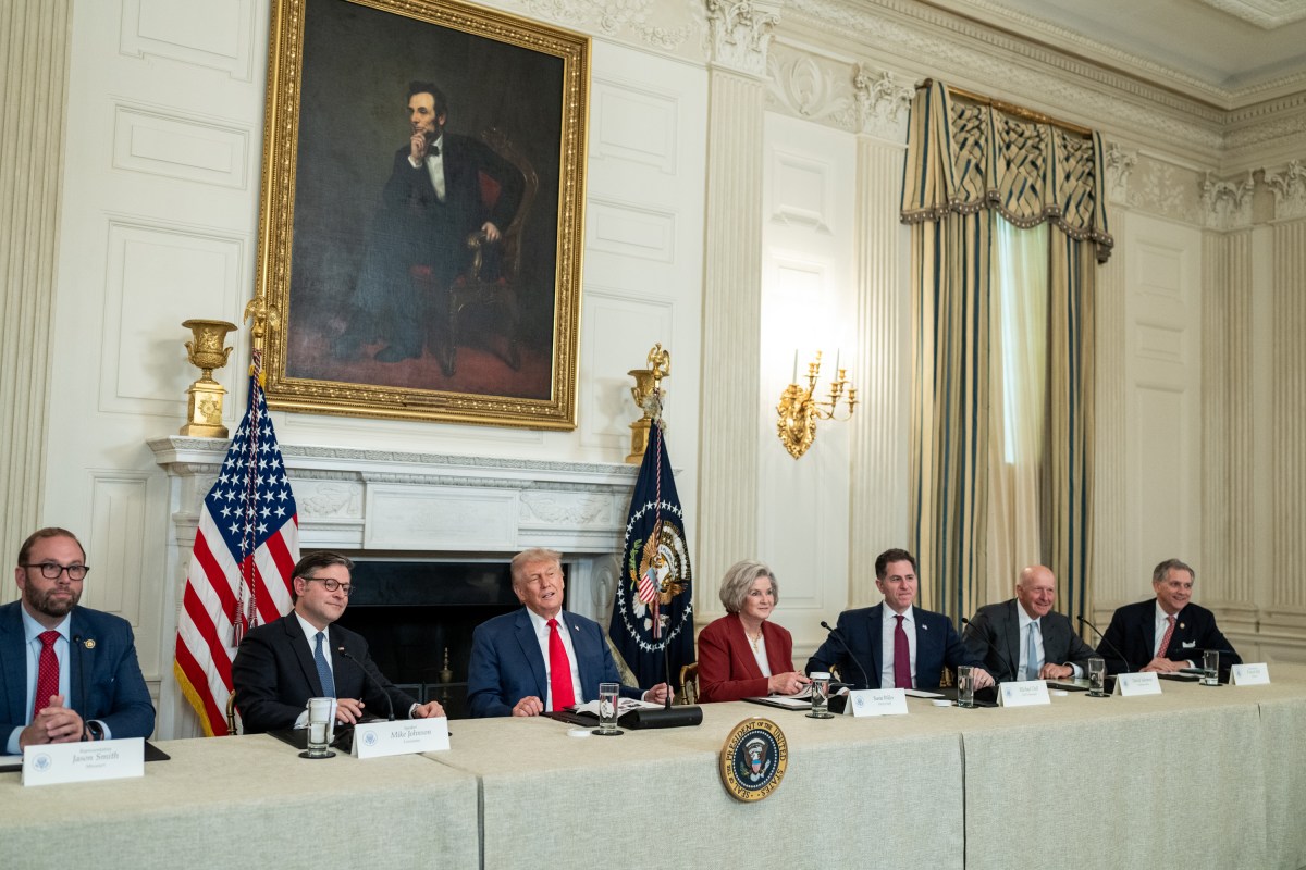President Donald Trump participates in the Invest America Roundtable in the State Dining Room of the White House, Monday, June 9, 2025. (Official White House Photo by Joyce N. Boghosian)