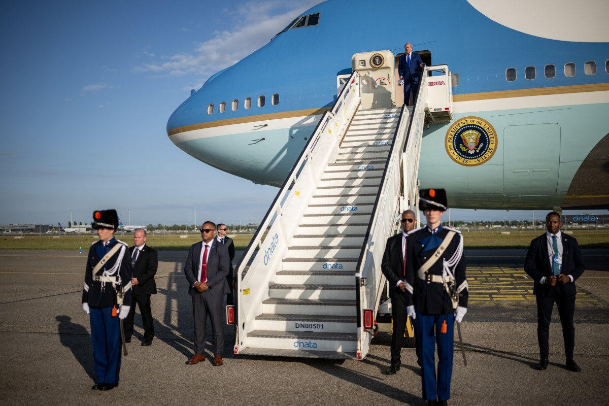 President Donald Trump disembarks Air Force One at Amsterdam’s Schiphol Airport, Tuesday, June 24, 2025, as he arrives to attend the 2025 NATO Summit in The Hague, Netherlands. (Official White House Photo by Daniel Torok)