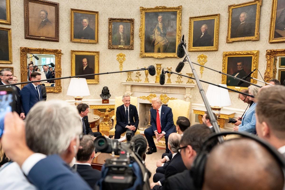President Donald Trump meets with Canadian Prime Minister Mark Carney, Tuesday, May 6, 2025, in the Oval Office. Vice President JD Vance attends. (Official White House Photo by Emily J. Higgins)